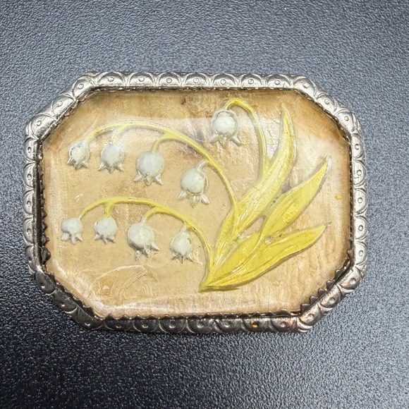 Estate Jewelry - Vintage Reverse Carved Glass Brooch Silver Tone Lily of the Valley Goofus Glass